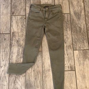 AE Next Level Stretch X green jeggings